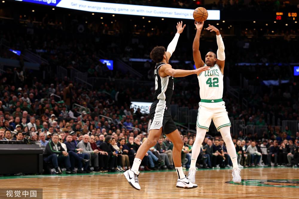 击中门柱的 击中门柱的